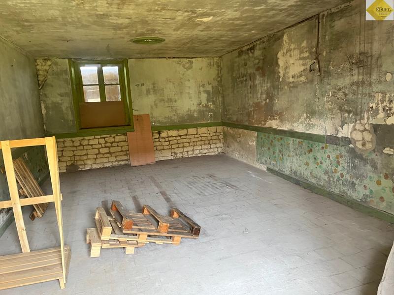 Maison - 50 m² - 10 pièces