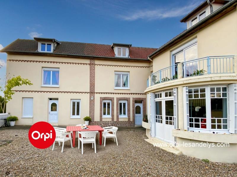 Maison - 186 m² - 7 pièces