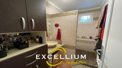 Appartement - 65 m² - 4 pièces