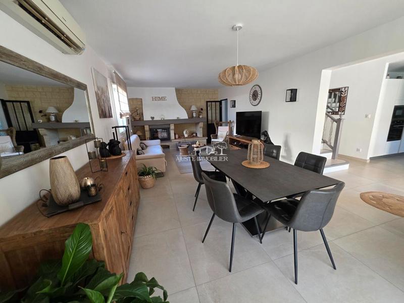 Maison - 125 m² - 5 pièces