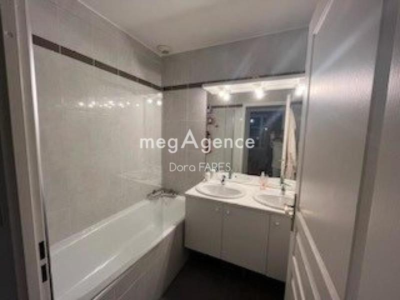 Maison - 141 m² - 6 pièces