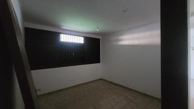 Maison - 166 m² - 4 pièces