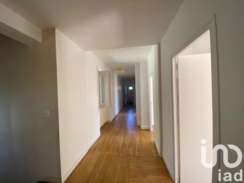 Maison de campagne - 300 m² - 10 pièces