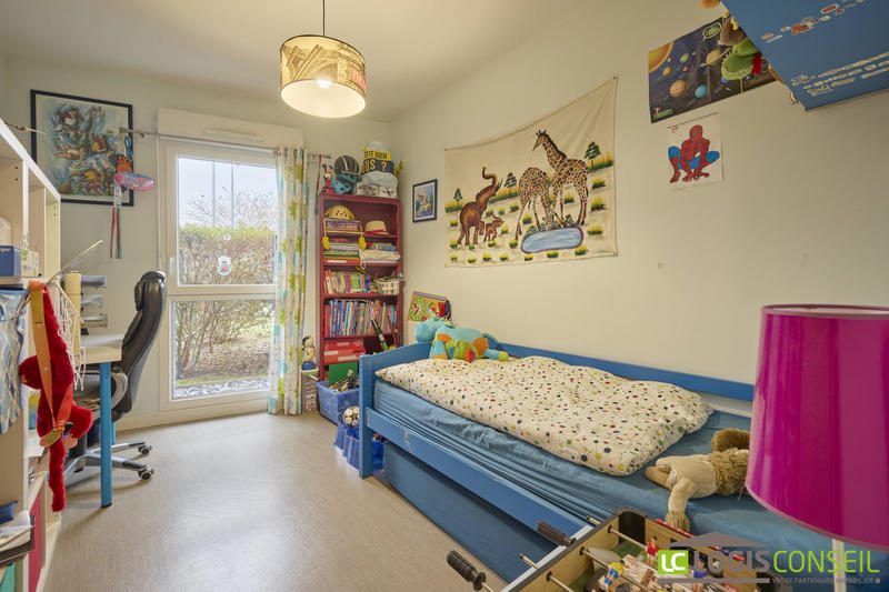 Appartement - 99 m² - 5 pièces