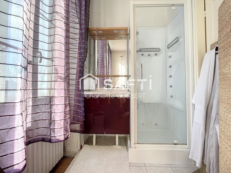 Maison - 290 m² - 6 pièces