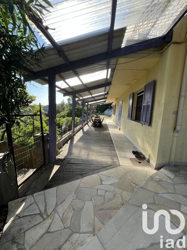 Maison - 142 m² - 5 pièces