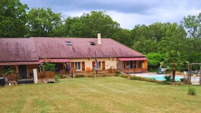 Maison - 158 m² - 5 pièces