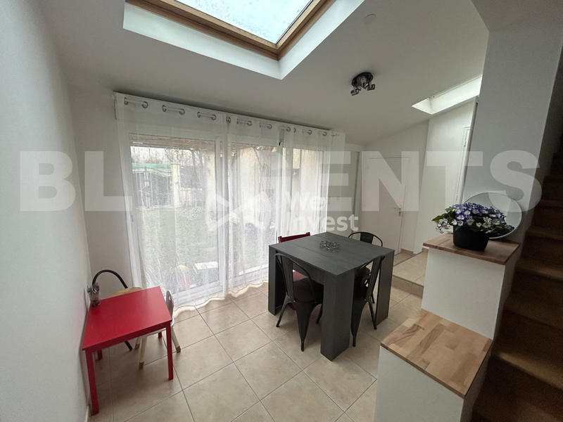 Maison - 84 m² - 6 pièces