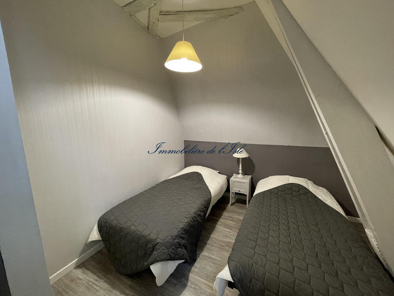 Maison - 400 m² - 10 pièces