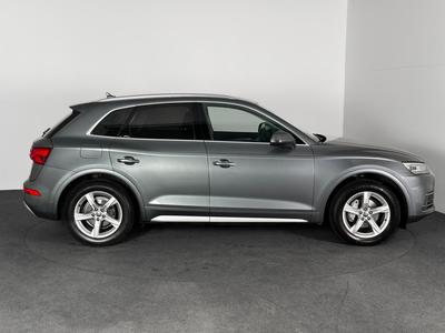 Audi Q5 Sport 2.0 Tdi 150ch Cuir Chauff Camera Regul Full Led Gps Attelage 1°Main 2.0l 150 Ch