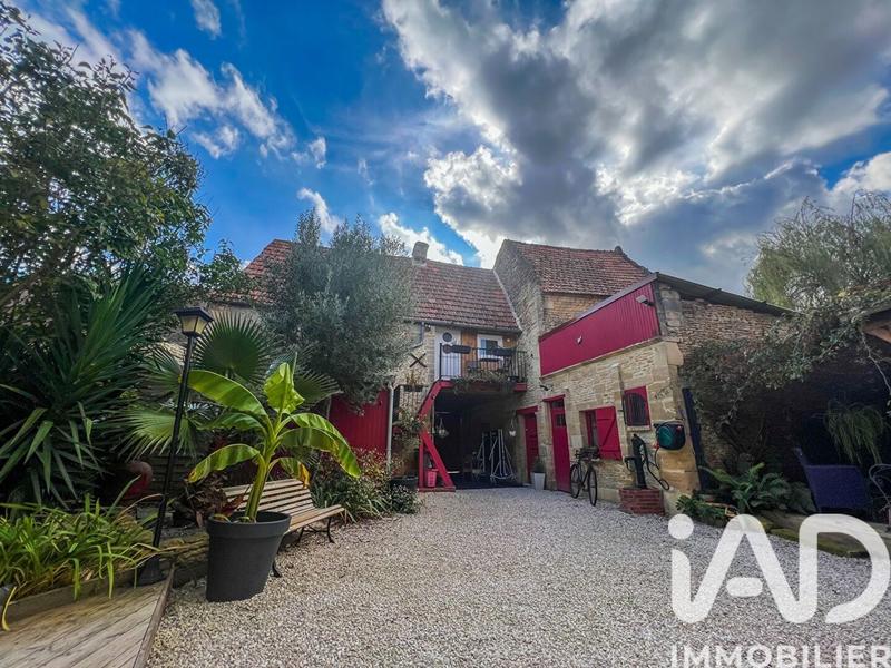Maison de village - 195 m² - 7 pièces