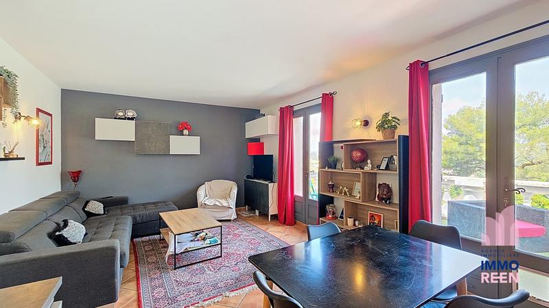 Villa - 193 m² - 7 pièces