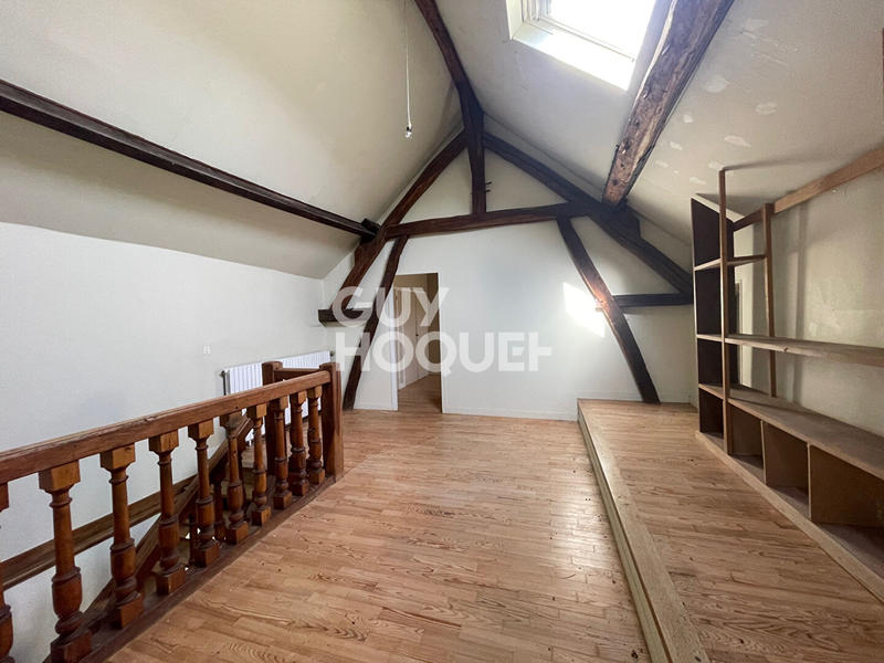 Maison - 200 m² - 7 pièces