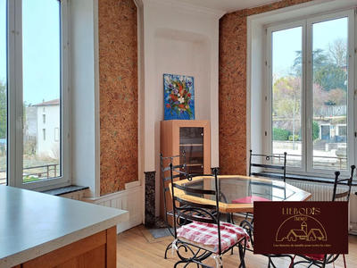 Maison - 160 m² - 5 pièces