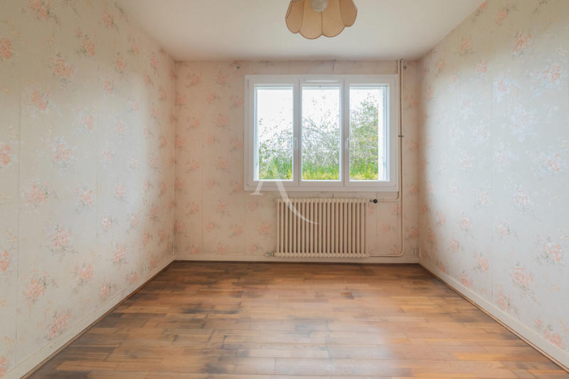 Maison - 110 m² - 6 pièces