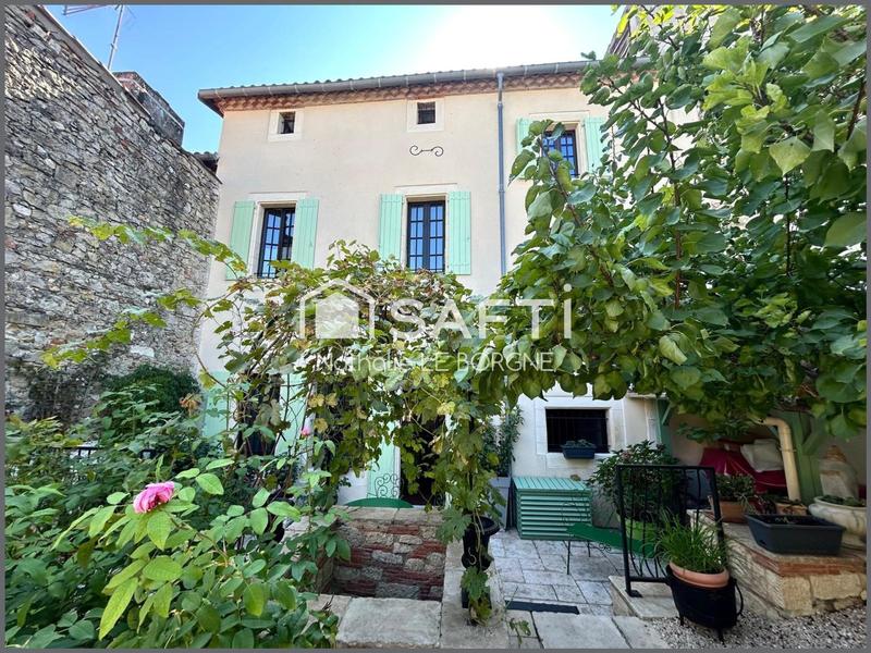 Maison - 247 m² - 7 pièces