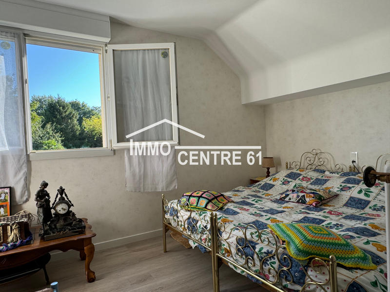 Maison - 170 m² - 6 pièces