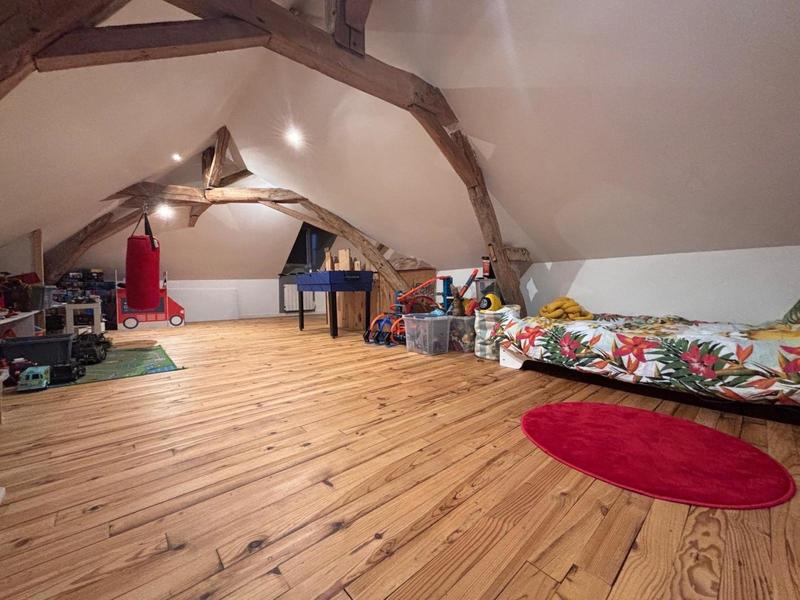 Maison - 107 m² - 6 pièces