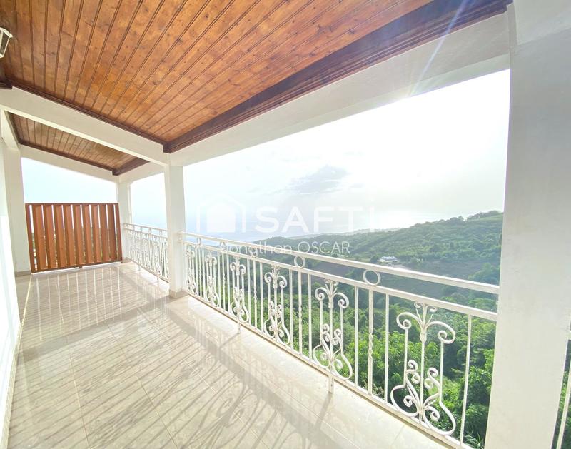 Appartement - 133 m² - 4 pièces