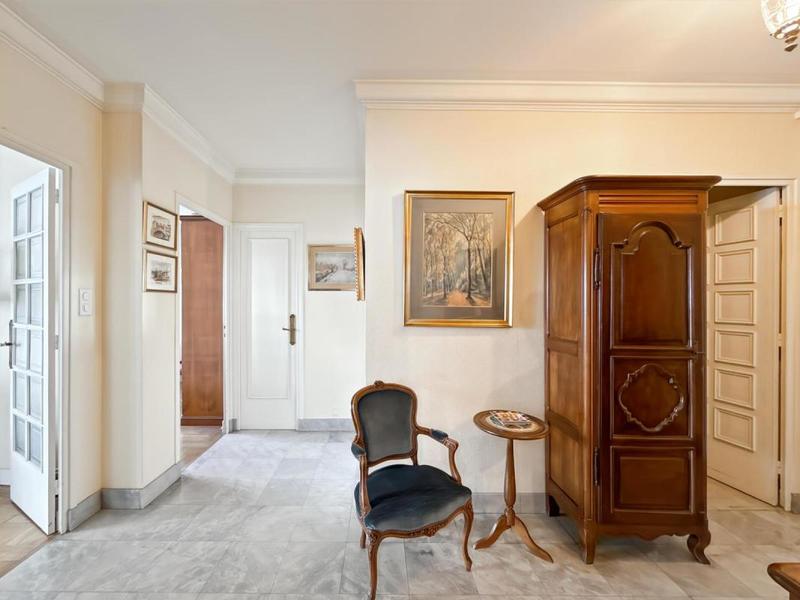 Appartement - 105 m² - 4 pièces