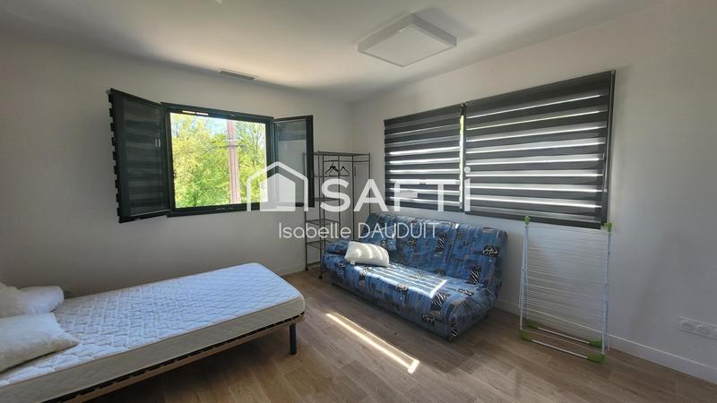 Local commercial - 1 160 m² - 12 pièces