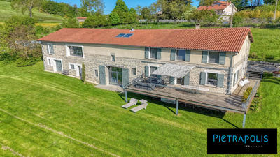 Maison - 375 m² - 12 pièces