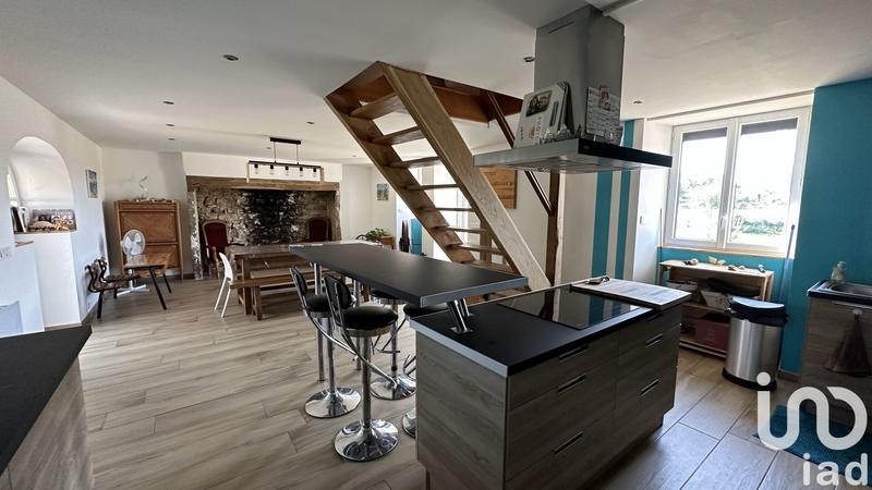 Maison - 130 m² - 6 pièces