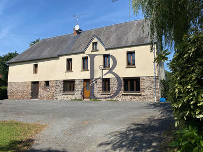 Maison - 111 m² - 5 pièces