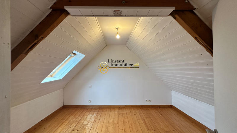 Maison - 102 m² - 5 pièces