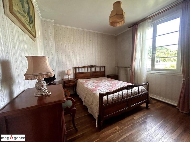 Maison traditionnelle - 116 m² - 6 pièces