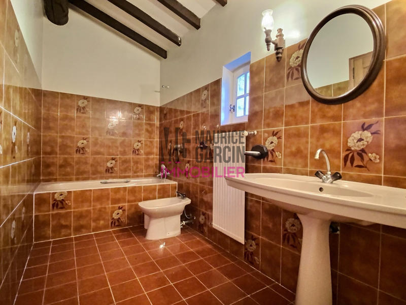 Maison - 189 m² - 6 pièces