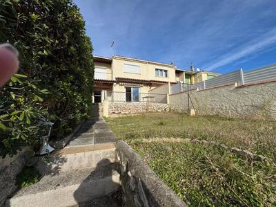 Maison - 93 m² - 5 pièces