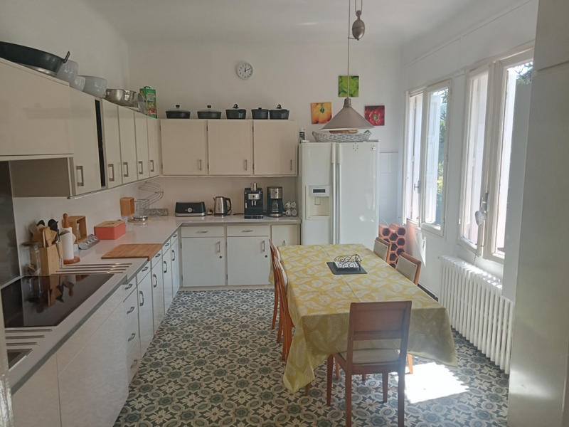 Maison - 205 m² - 8 pièces
