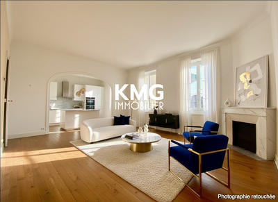 Appartement - 143 m² - 5 pièces