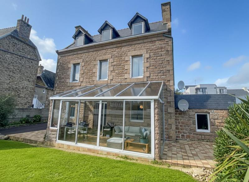 Maison de ville - 151 m² - 7 pièces