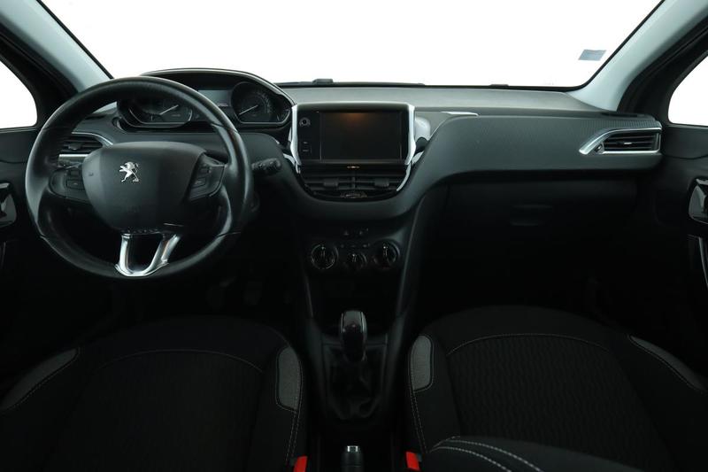 Peugeot 208 1.6 Blue-HDi Style 5p 75 ch