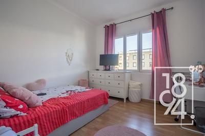 Appartement - 111 m² - 4 pièces