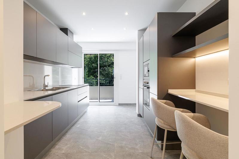 Appartement - 167 m² - 5 pièces