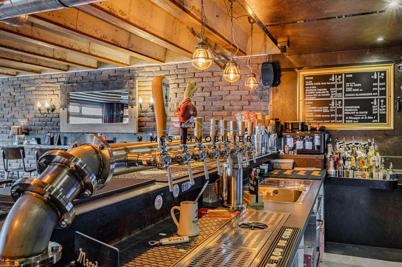 Fonds de commerce - Hôtellerie / Restauration - 132 m²