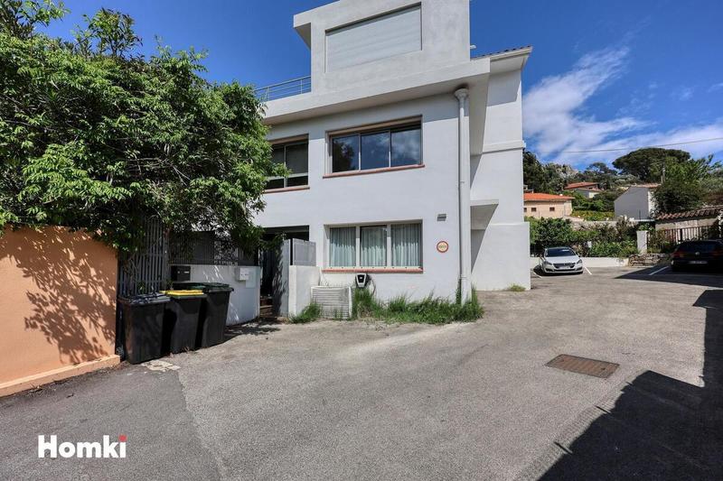 Appartement - 97 m² - 4 pièces