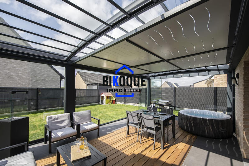 Maison - 139 m² - 5 pièces