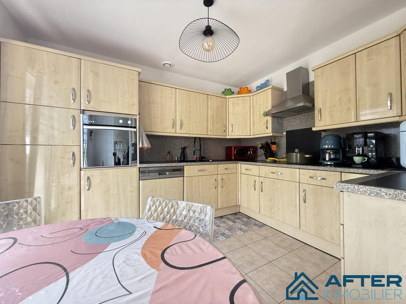 Maison - 120 m² - 5 pièces