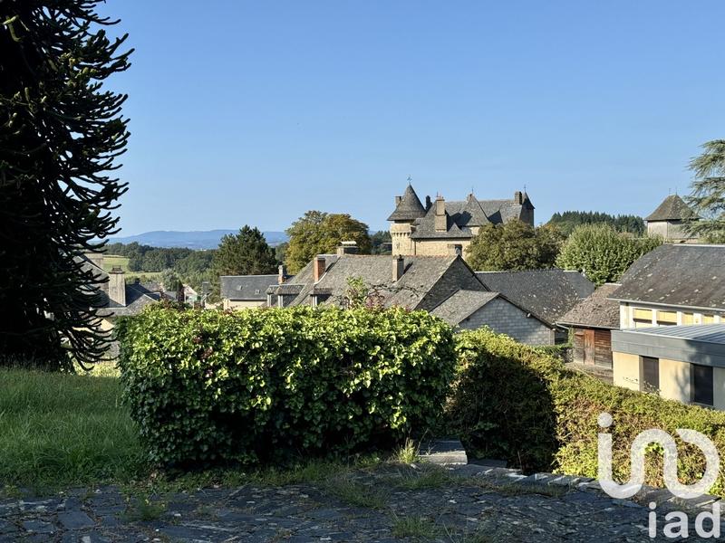 Maison - 180 m² - 10 pièces