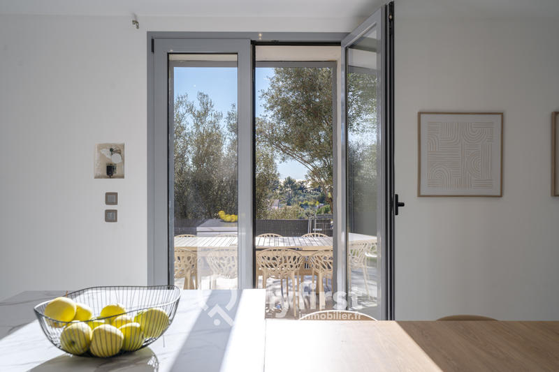 Maison - 147 m² - 6 pièces