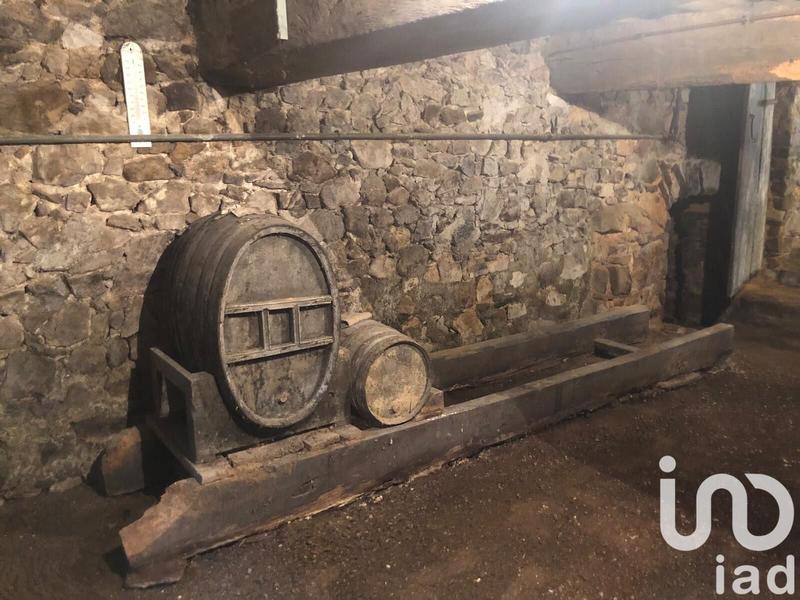 Maison - 236 m² - 8 pièces