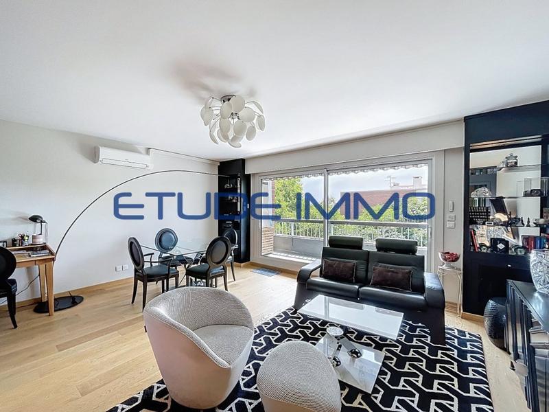 Appartement - 80 m² - 3 pièces