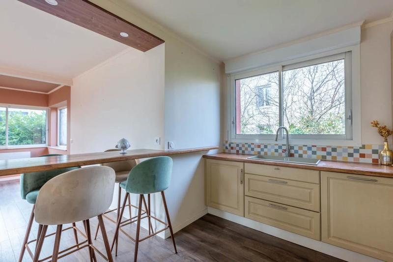 Maison - 111 m² - 5 pièces