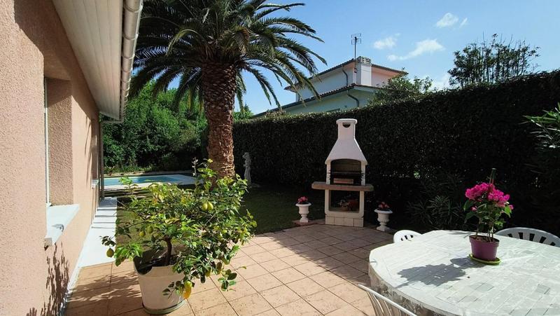 Maison - 190 m² - 9 pièces