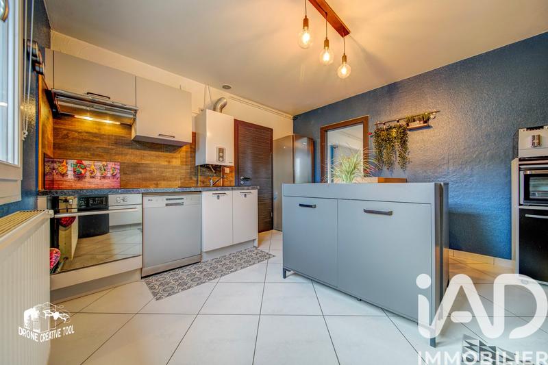 Maison - 140 m² - 5 pièces