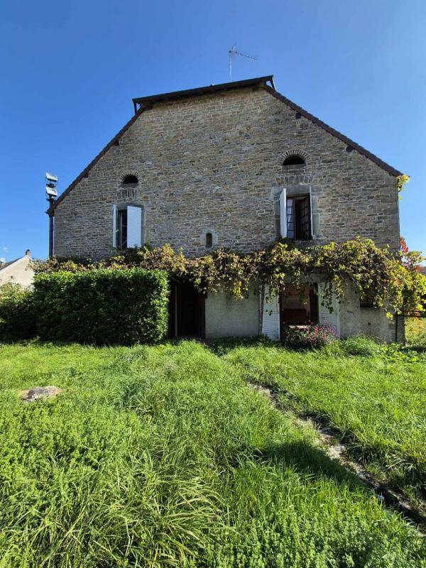 Maison - 220 m² - 8 pièces